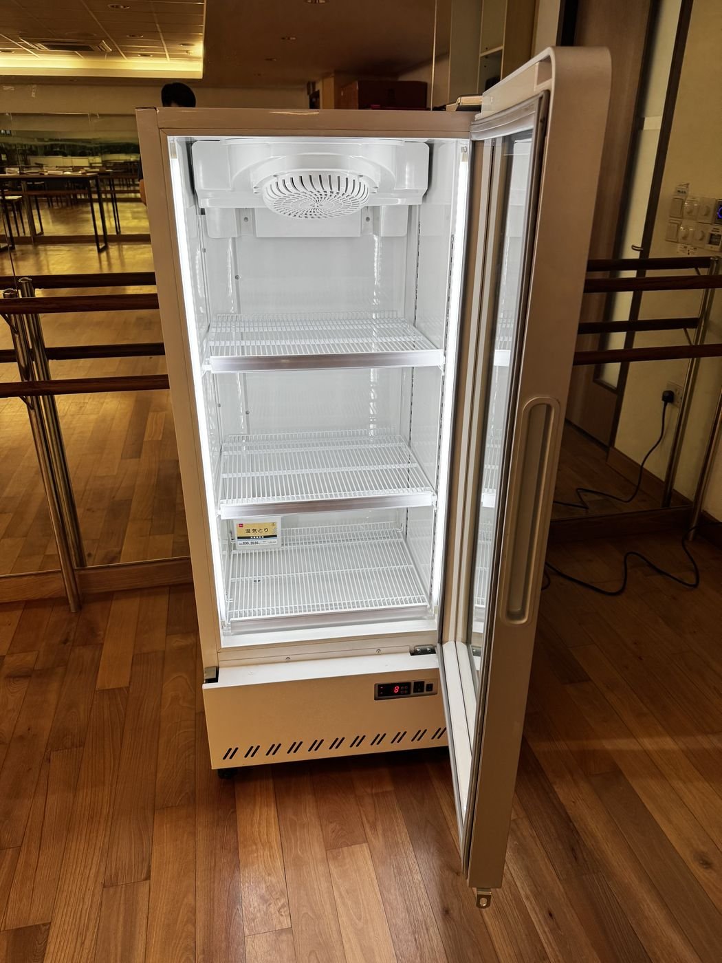 Kojima 255L Glass Door Display Chiller AKGD-1DC-260A – another view